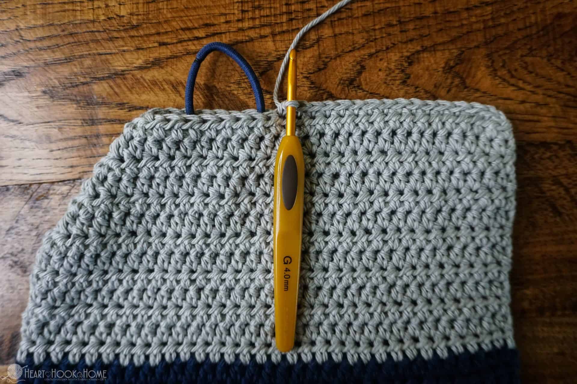 Hair Towel with a Twist (FREE Crochet Pattern)