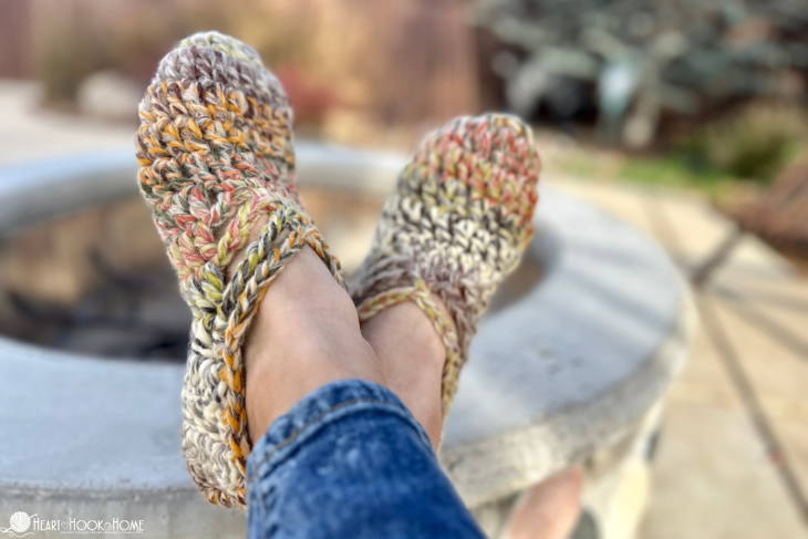 chunky crochet slippers