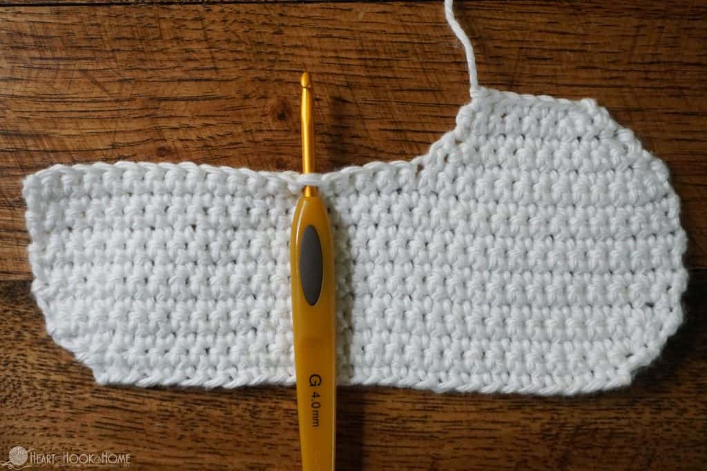How to crochet a sleep mask