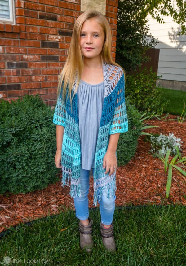 It's Shawl Good sizes 6, 8, 10 childrens