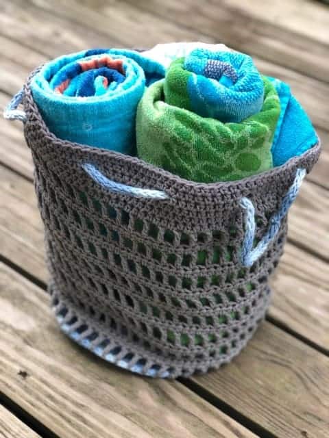 12 Free Beach Bag Crochet Patterns