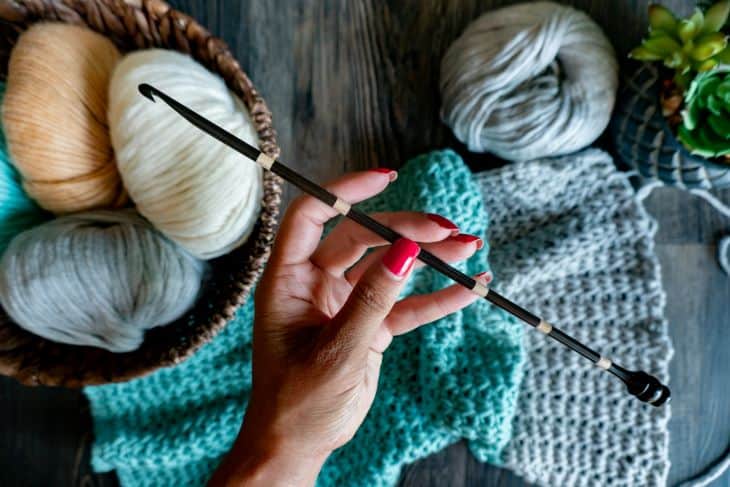 thumbnail image 2 of Clover Double End Tunisian Crochet Hooks - Bamboo - 15cm (4.00mm) - Wool Warehouse - Buy Yarn, Wool, Needles & Other Knitting Supplies Online 2 of 10