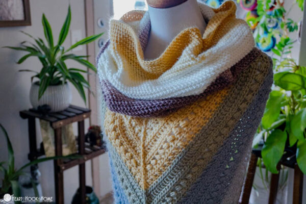 The Frankie Cowl: Cowled Triangle Shawl - Heart Hook Home