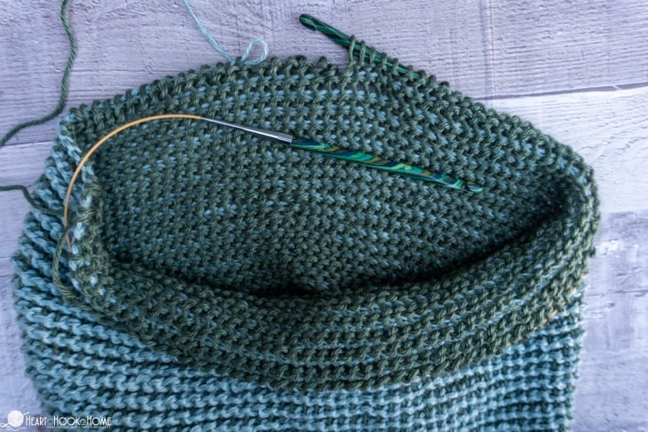 Example of how to fix a dropped stitch