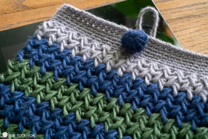 crochet button for ipad sleeve