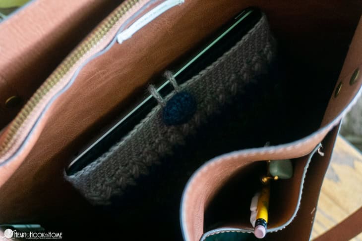crochet tablet sleeve in leather bag