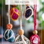 crochet gemstone holder with stones