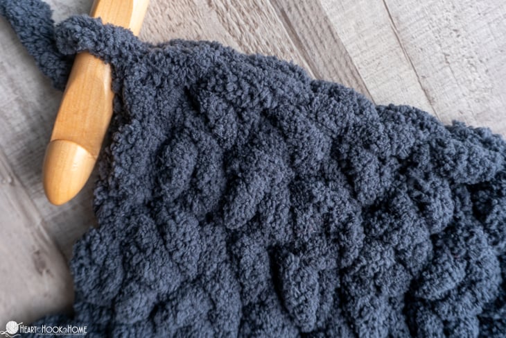 crochet dog bed