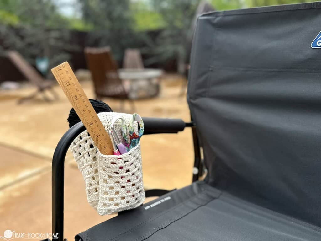 white crochet camp chair caddy